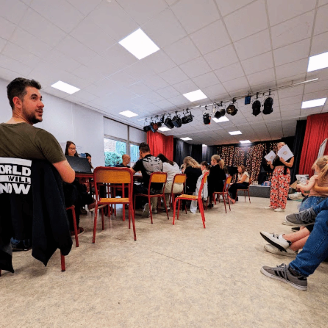 Lecture de script, premières répétitions